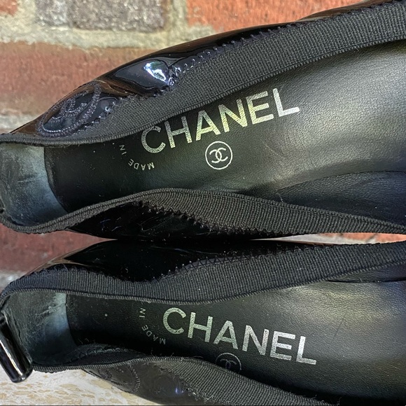 Chanel Black Patent Elastic Pumps - 38.5 - Picture 11 of 16